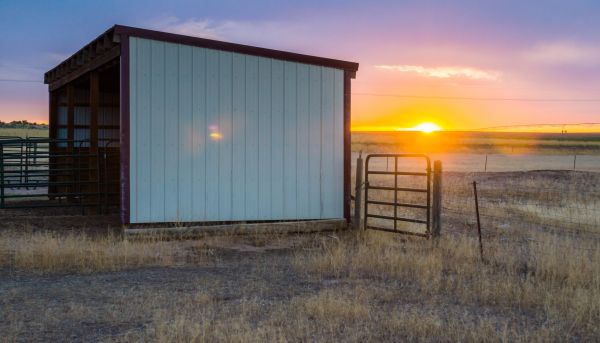 Pole Building Siding Service in Park City